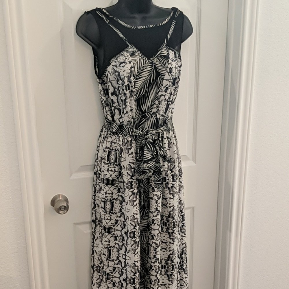 Mesh Detail Maxi Dress